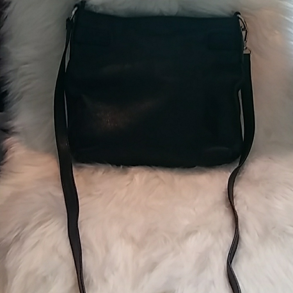 Michael Kors leather shoulder bag - Picture 3 of 6